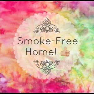 SMOKE FREE 🏡 🚫